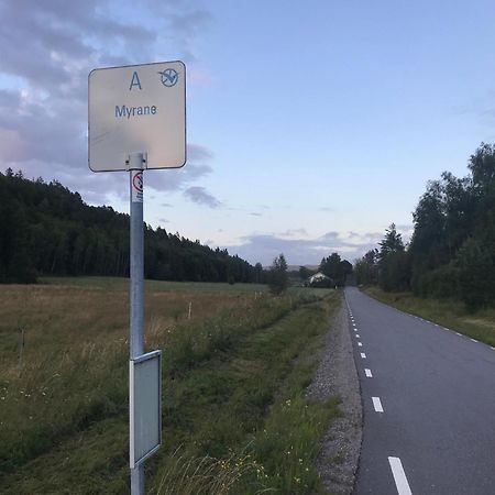 Charmigt Aeldre Hus, Laddbox 22 Kw, 5 Bil-Minuter Till Bad Strömstad Dış mekan fotoğraf