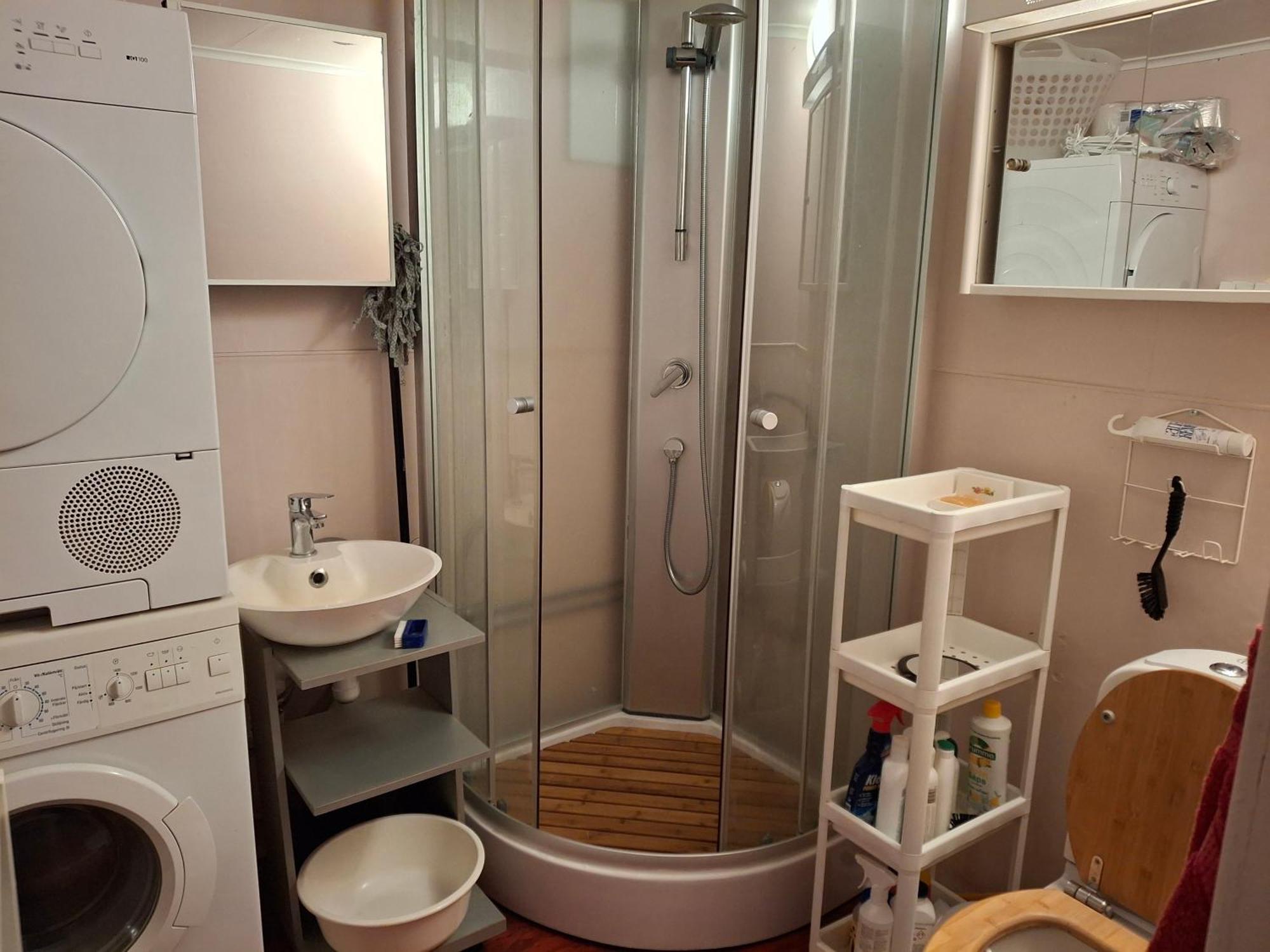 Charmigt Aeldre Hus, Laddbox 22 Kw, 5 Bil-Minuter Till Bad Strömstad Dış mekan fotoğraf